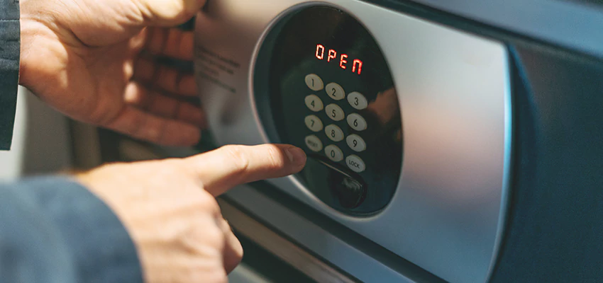 Cash Safe Openers in Garden Acres, California