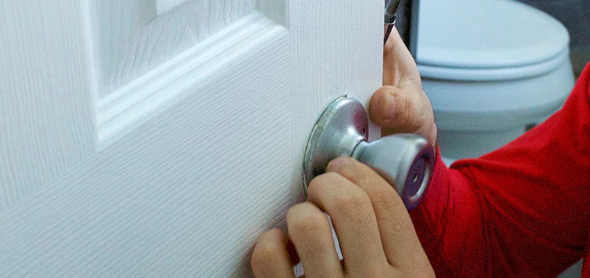 Vintage Door Knob Replacement in Garden Acres, CA