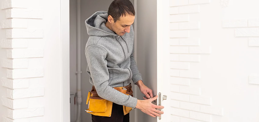 Nighttime Locksmith Near Me in Garden Acres, CA